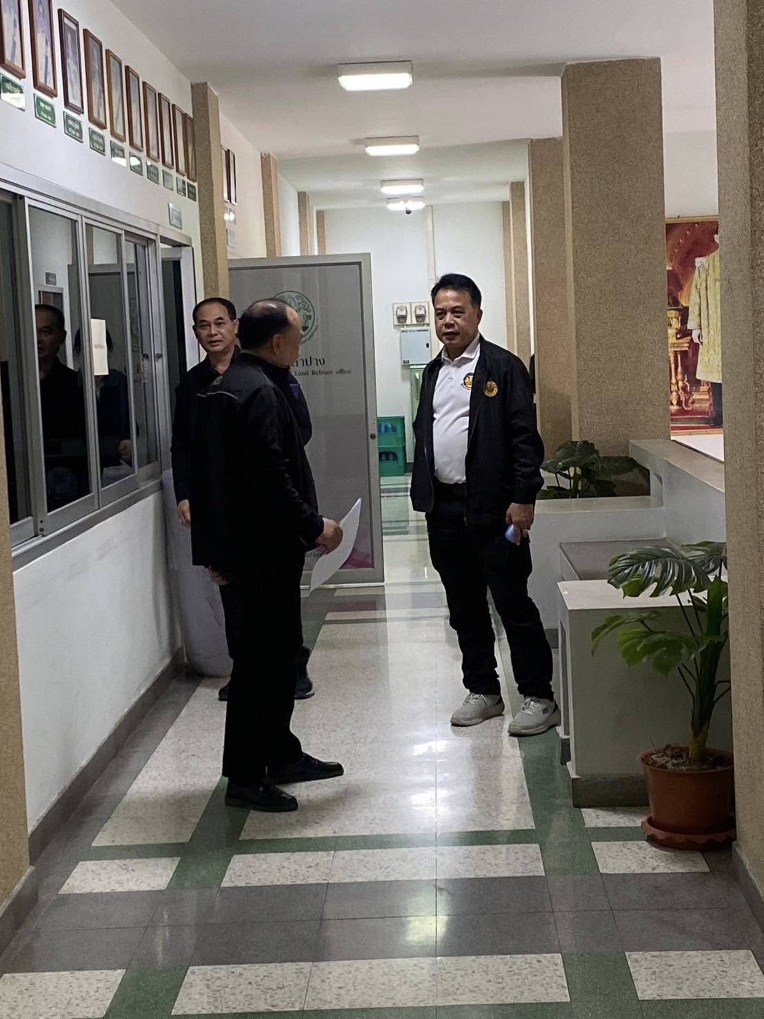 title - ส.ป.ก. ร่วมประชุมปัจฉิมนิเทศโครงการ ขั้นการศึกษาความเหมาะสมและประเมินผลกระทบสิ่งแวดล้อม โครงการศึกษาความเหมาะสมและประเมินผลกระทบสิ่งแวดล้อม และตรวจเยี่ยม ส.ป.ก.ลำปาง